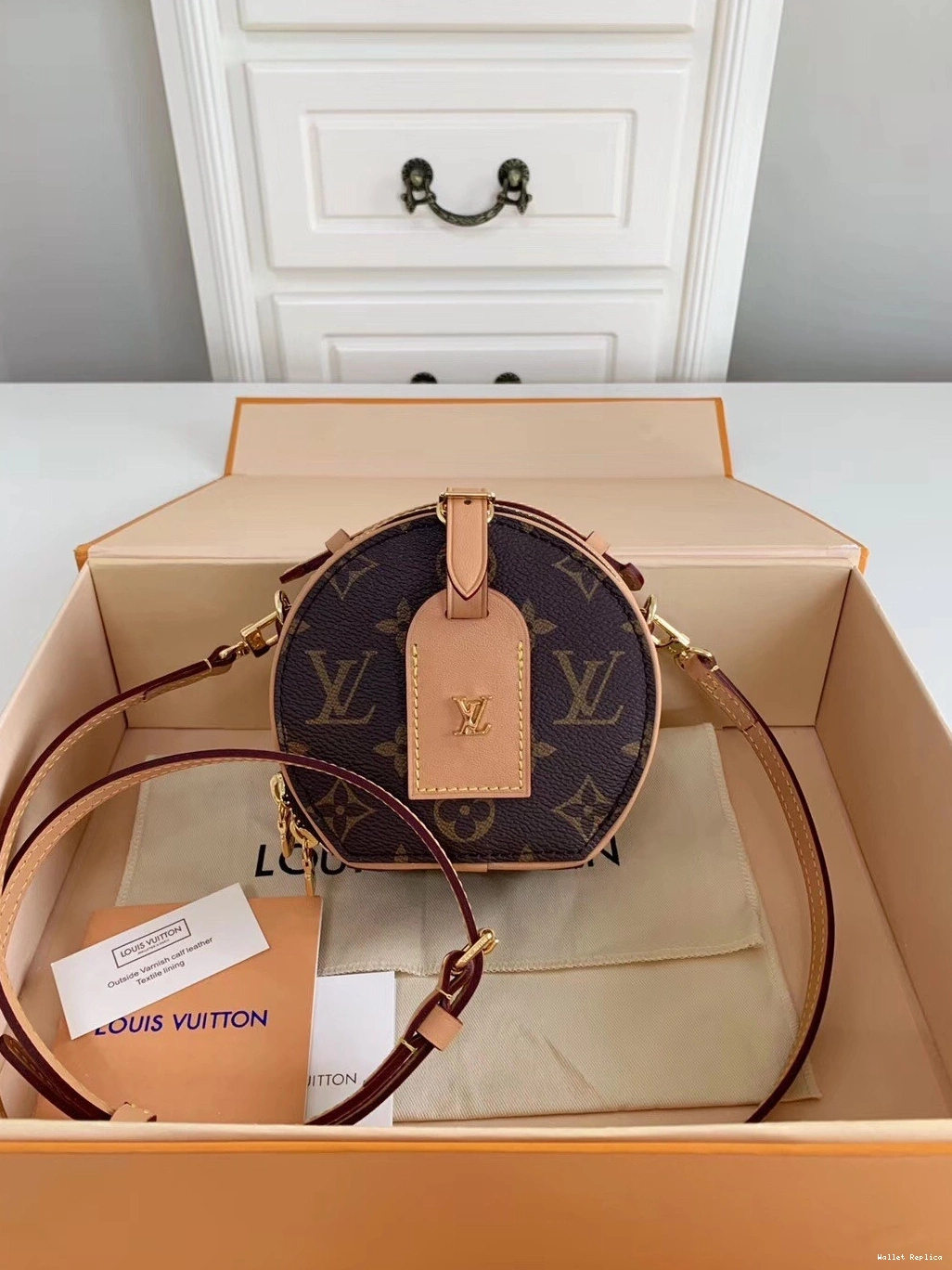 Affordable LOUIS MINI BOITE CHAPEAU VUITTON 0723
